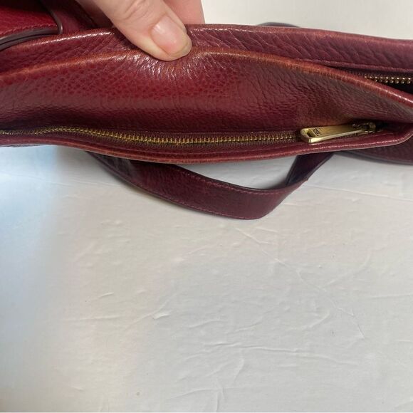 Fossil Vintage Burgundy Pebble Leather Purse W/Adjustable Zipper Sides - Picture 9 of 14